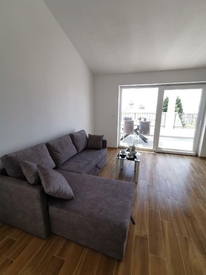 New Apartments 9 Minutes From Split Airport Kastela Dış mekan fotoğraf
